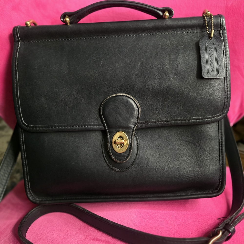Navy Vintage Coach Willis